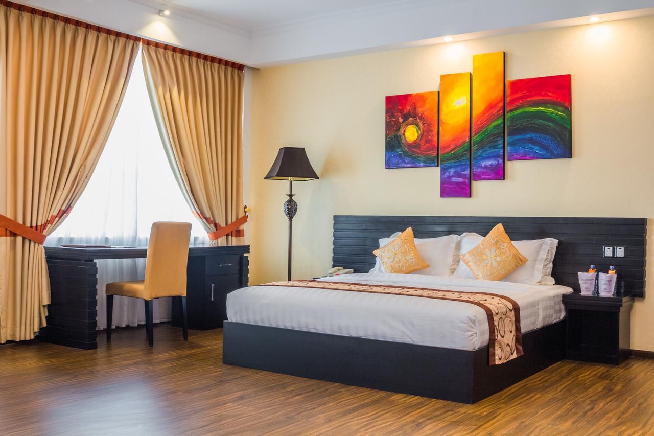 The Covanro Airport Hotel - Katunayake Gampaha Quarto foto